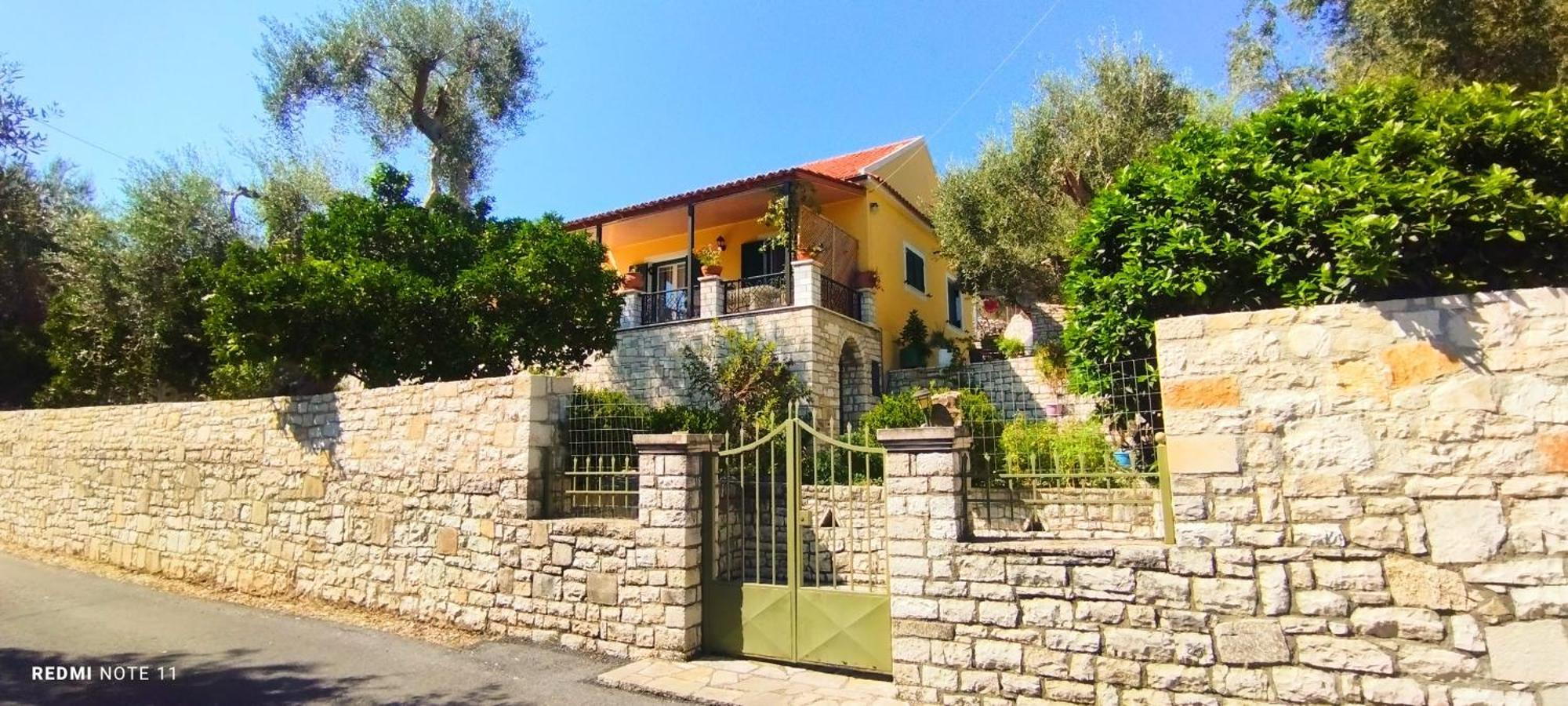 Villa Raxi Fountana 외부 사진